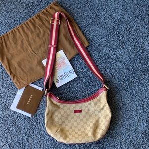 GUCCI Cross Body Messenger Bag
